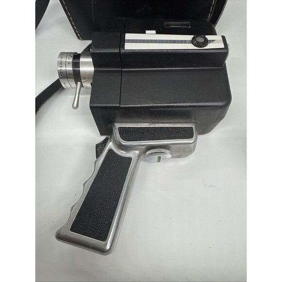 BELL & HOWELL ZOOM Reflex Vintage 8mm Movie Film Camera f/1.8 Lens - Picture 4 of 9